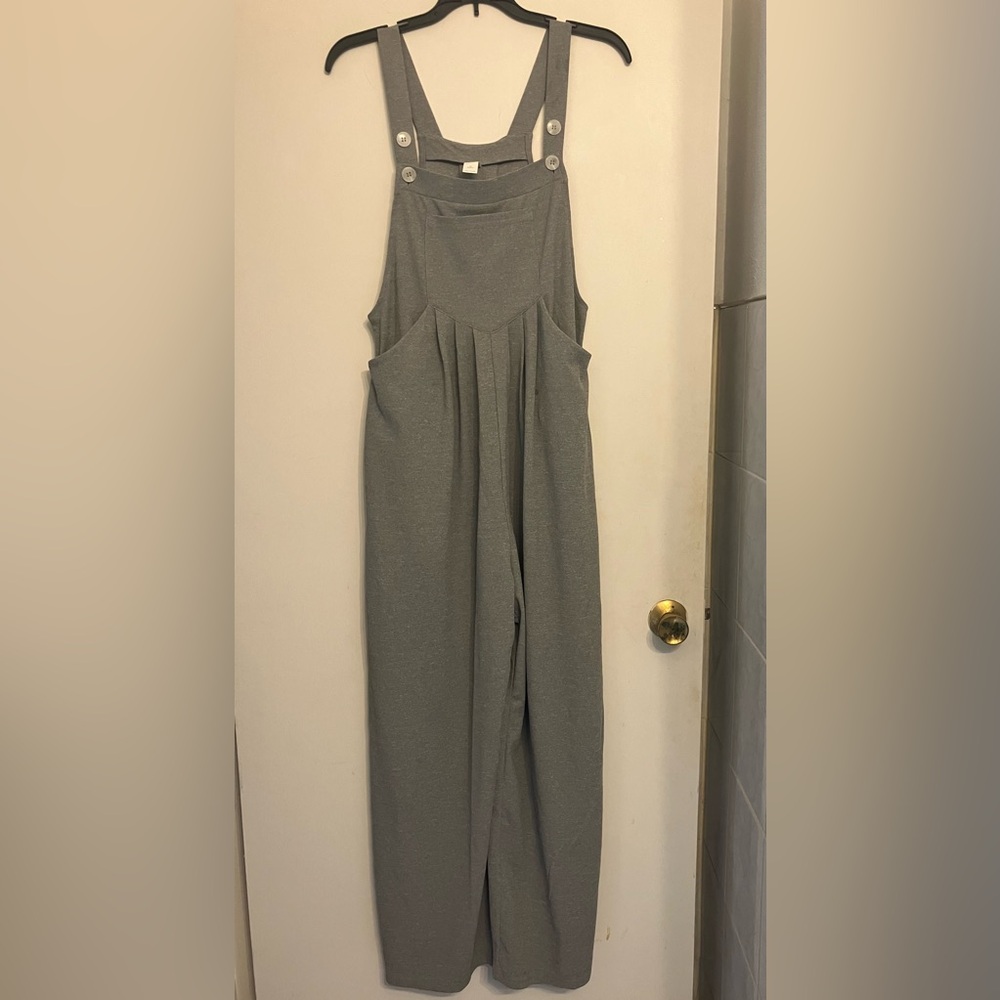 Halara wide leg Adjustable Strap Button Multiple Pocket Overalls grey small - Picture 2 of 15